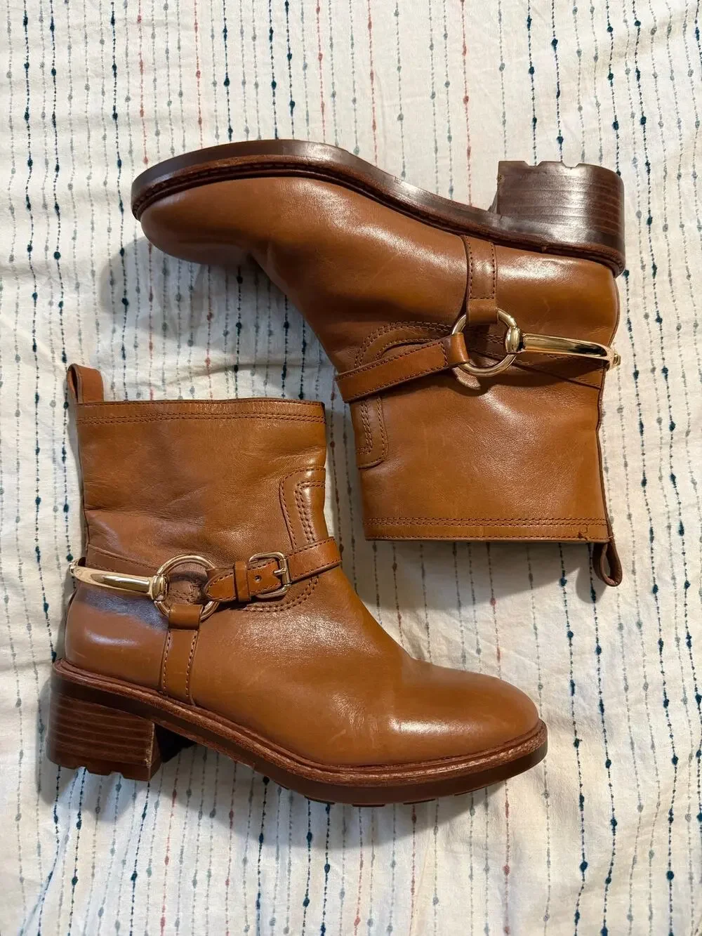 COACH Gillian Moto Ankle Boot Brown Leather Gold Buckle Size 7.5 Women’s